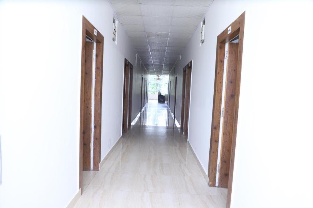 Hotel Aashirvad Faridabad Dış mekan fotoğraf